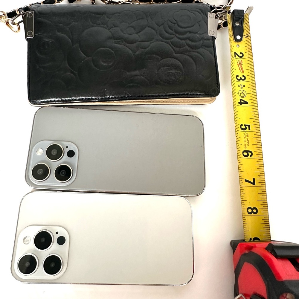 CHANEL Black Floral Embossed Wallet on Chain - Picture 10 of 12